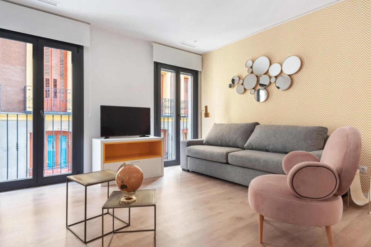 Incredible Design 2 Bedroom Apartment In Centro Madrid Buitenkant foto